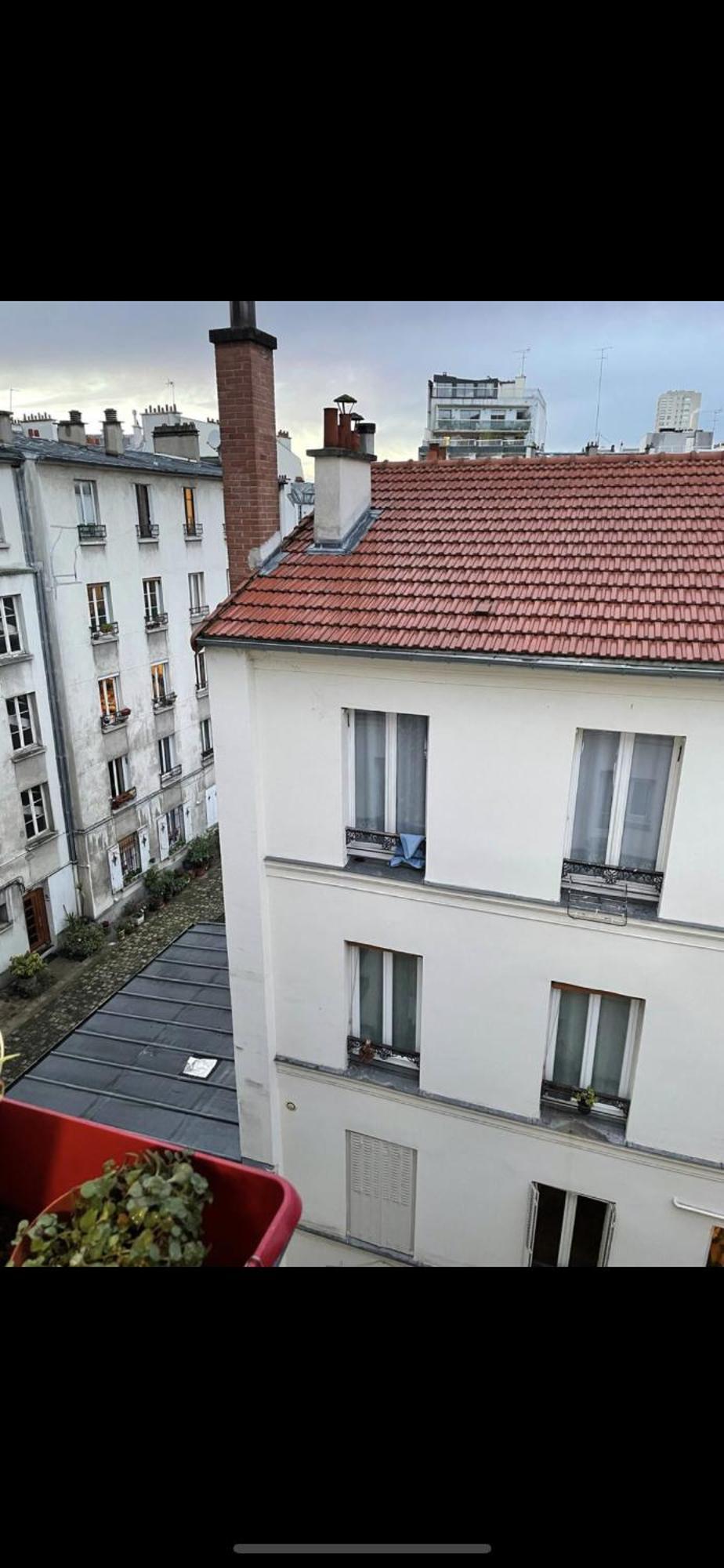 Chambre Et Salon Proche Centre Et Monuments Appartement Paris